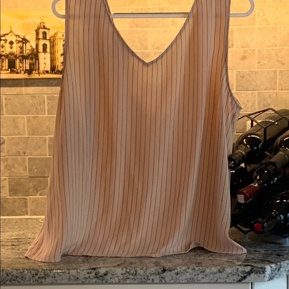 Cleo Pink Sleeveless Tie Front Top - Picture 4 of 4